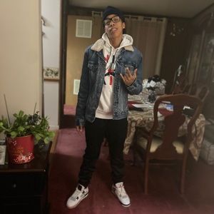 Meet your Posher, Shavon